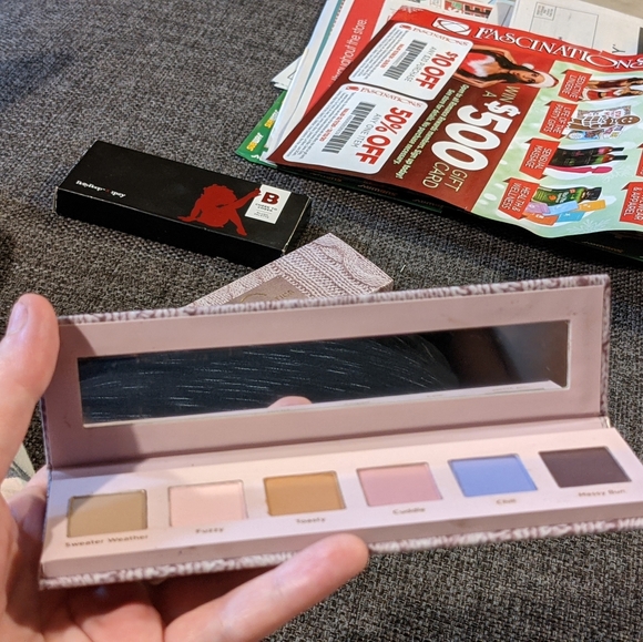 DIVORE SALE ALL MUST GO!Dominique Cosmetics 6 shade pallette. New - Picture 10 of 11